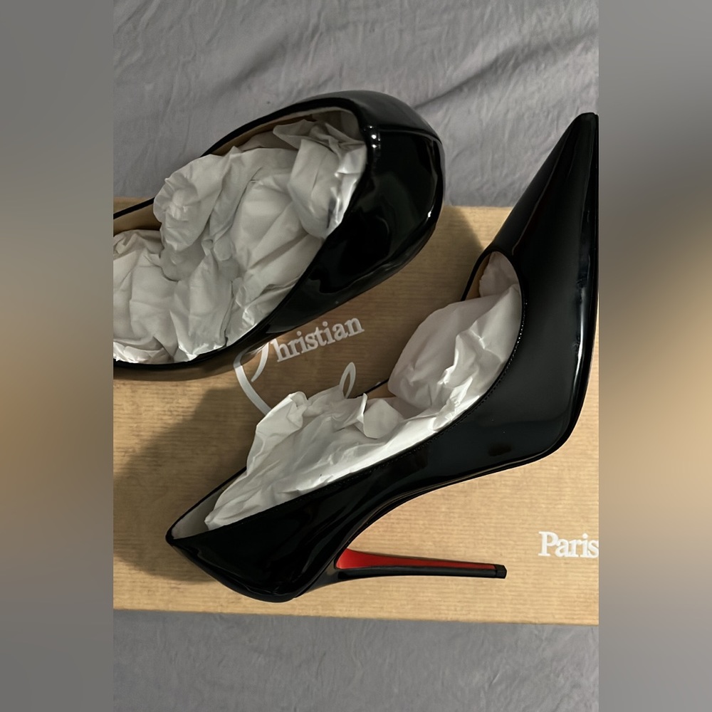 Christian louboutin Red Heels Size 39 (7.5)